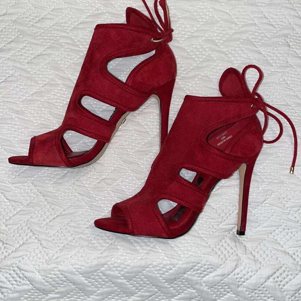 Peep toe heels
